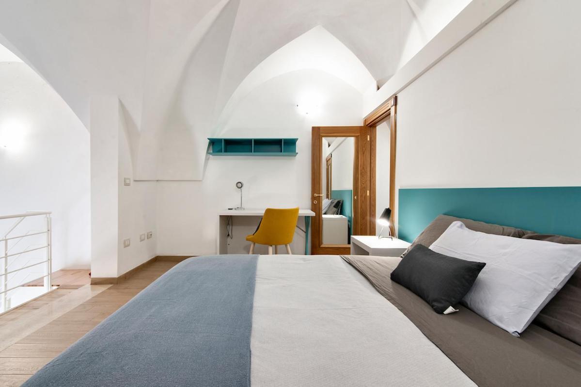 Residence De Franchis - Smart Apartments Lecce Extérieur photo