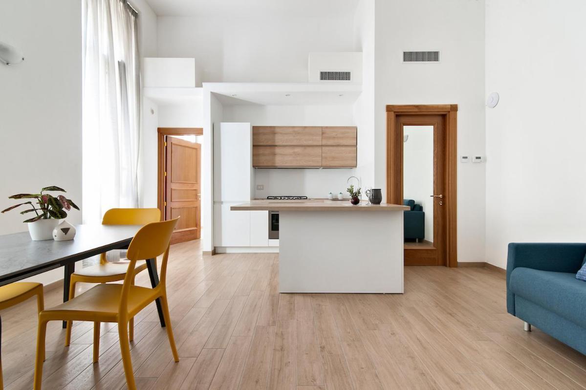 Residence De Franchis - Smart Apartments Lecce Extérieur photo
