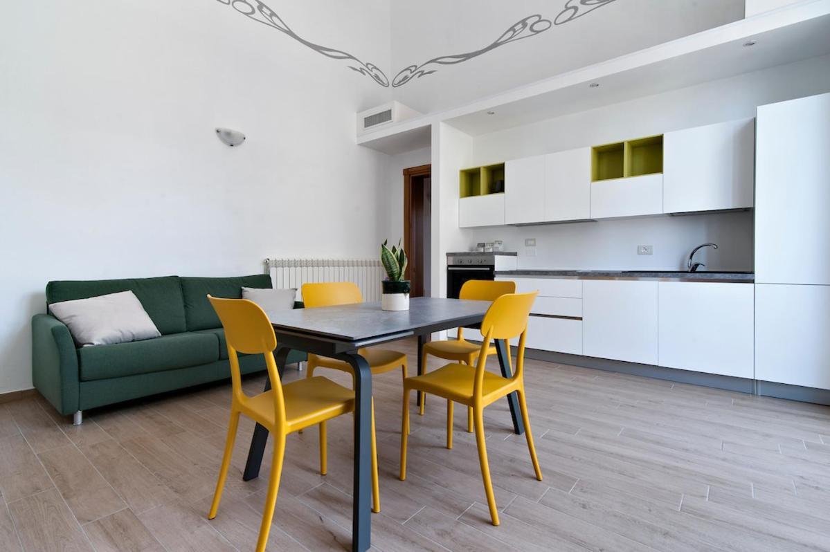 Residence De Franchis - Smart Apartments Lecce Extérieur photo
