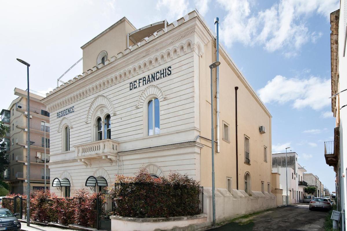 Residence De Franchis - Smart Apartments Lecce Extérieur photo