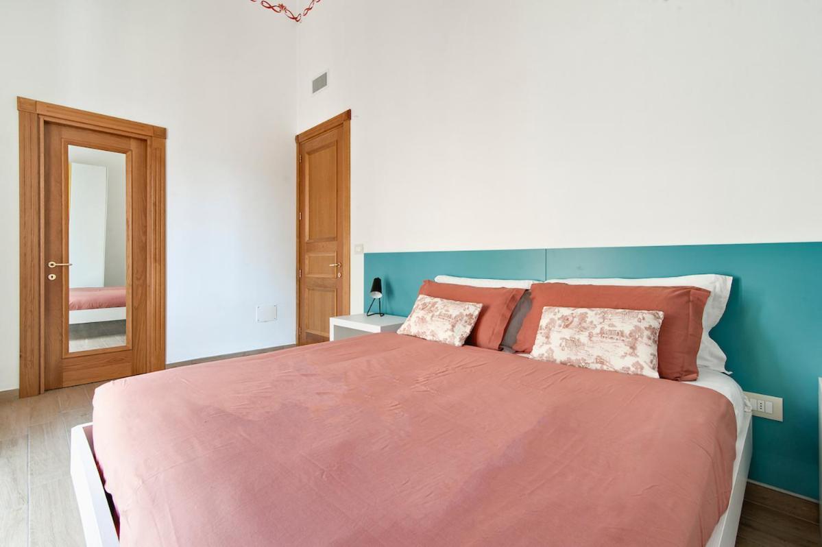 Residence De Franchis - Smart Apartments Lecce Extérieur photo