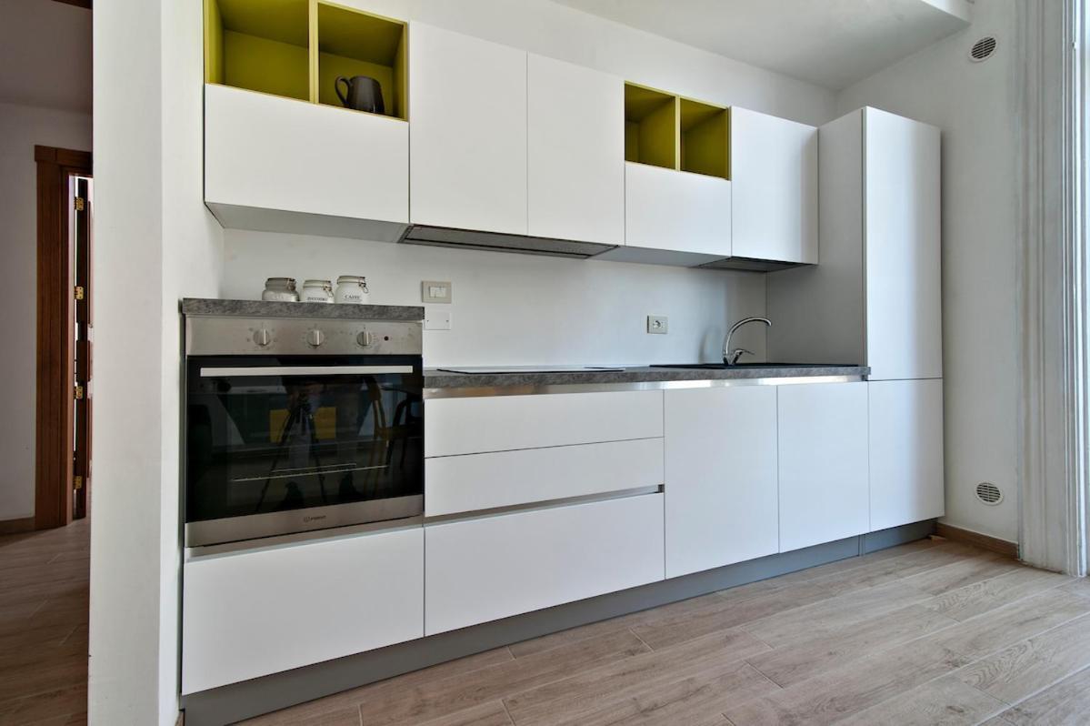 Residence De Franchis - Smart Apartments Lecce Extérieur photo