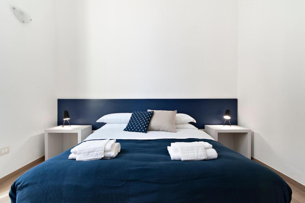 Residence De Franchis - Smart Apartments Lecce Extérieur photo