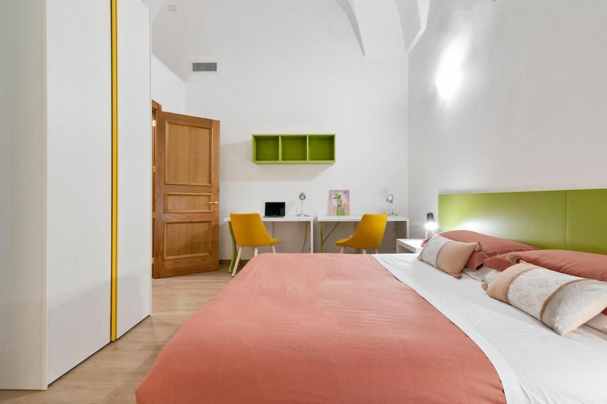 Residence De Franchis - Smart Apartments Lecce Extérieur photo