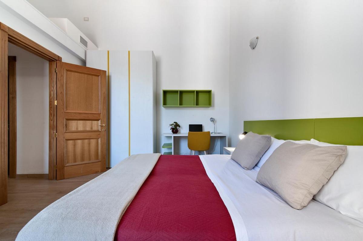 Residence De Franchis - Smart Apartments Lecce Extérieur photo