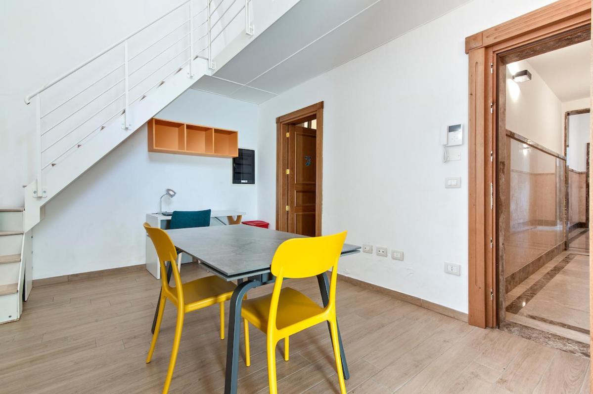 Residence De Franchis - Smart Apartments Lecce Extérieur photo